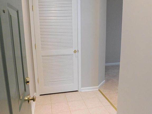 3rd image of 11315 Westbrook Mill Ln Unit 303