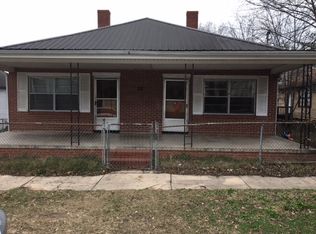 33 Hazel St, Porterdale, GA 30014