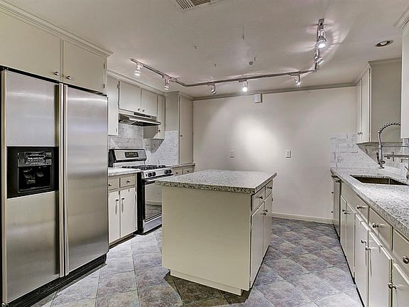 All stainless appliances!