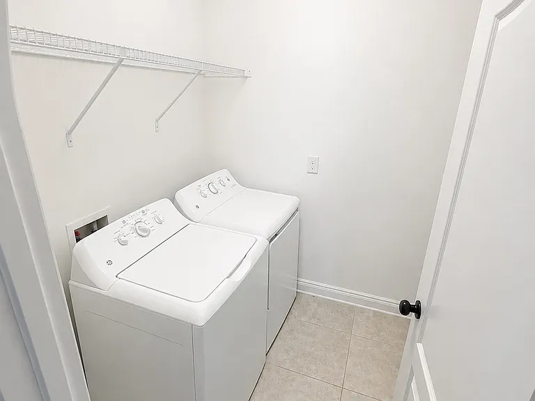 3918 Cottage Hill Ave — Photo 15