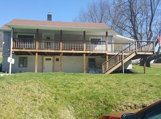 4 Williams Rd, Burgettstown, PA 15021
