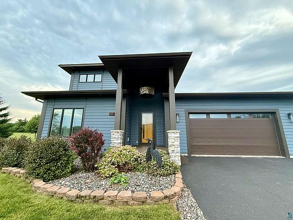3rd image of 2812 Fellman Dr