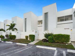 5070 Elmhurst Rd APT F, West Palm Beach, FL 33417