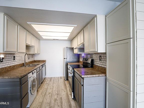 5th image of 16602 N 25th St APT 225
