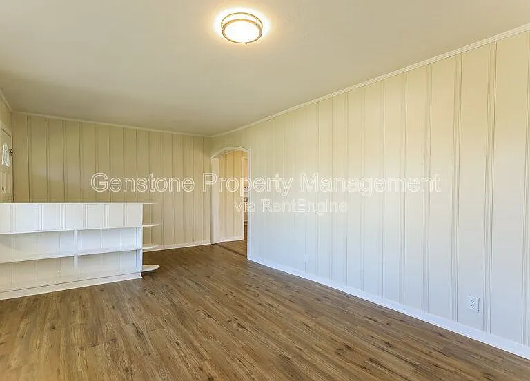 2629 Wood Dr NE — Photo 4