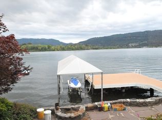 4249 E Lake Sammamish Shore Ln SE, Sammamish, WA