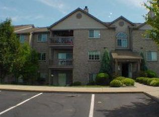 8397 Spring Valley Ct APT 208, West Chester, OH 45069