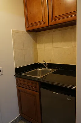 Rented by RSNY Realty | media 3