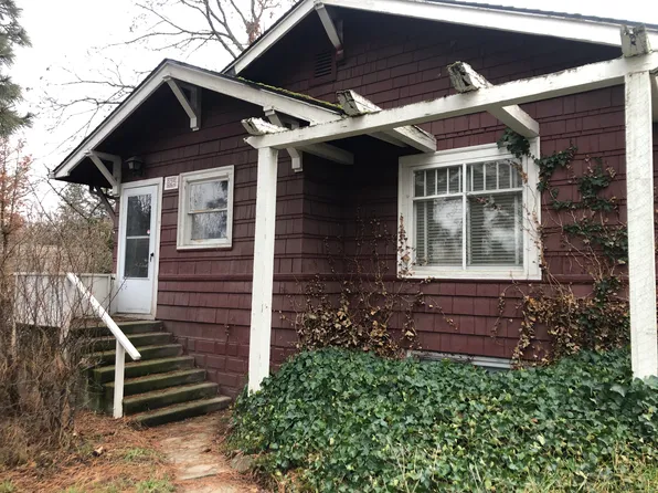 825 NE Michigan St, Pullman, WA 99163