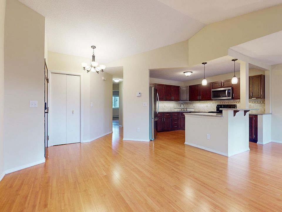 1st image of 1561 Wheelock Ln APT 304