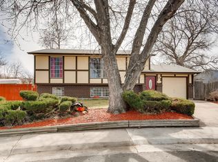 1820 Lewiston St, Aurora, CO 80011