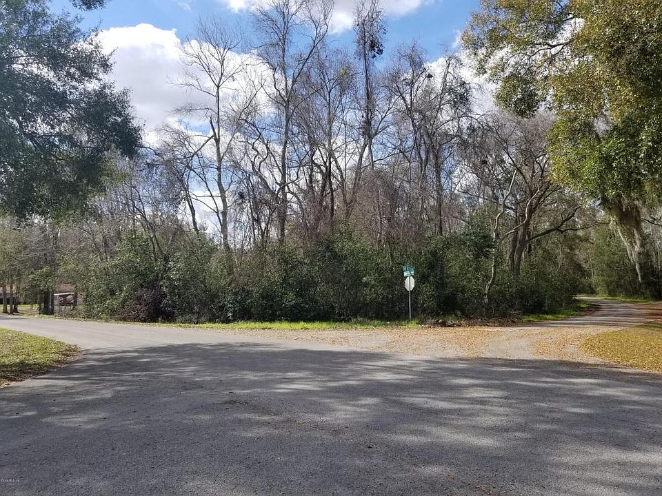 2nd image of 900 NW 65th St