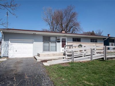 1954 Newcomer Ln, Beech Grove, IN, 46107
