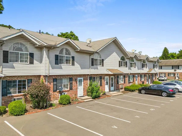 975 Meriden Road APT 3, Waterbury, CT 06705