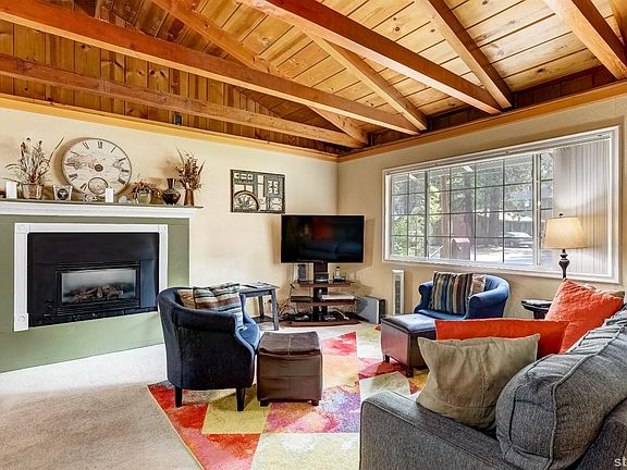 3rd image of 3667 Aspen Ave