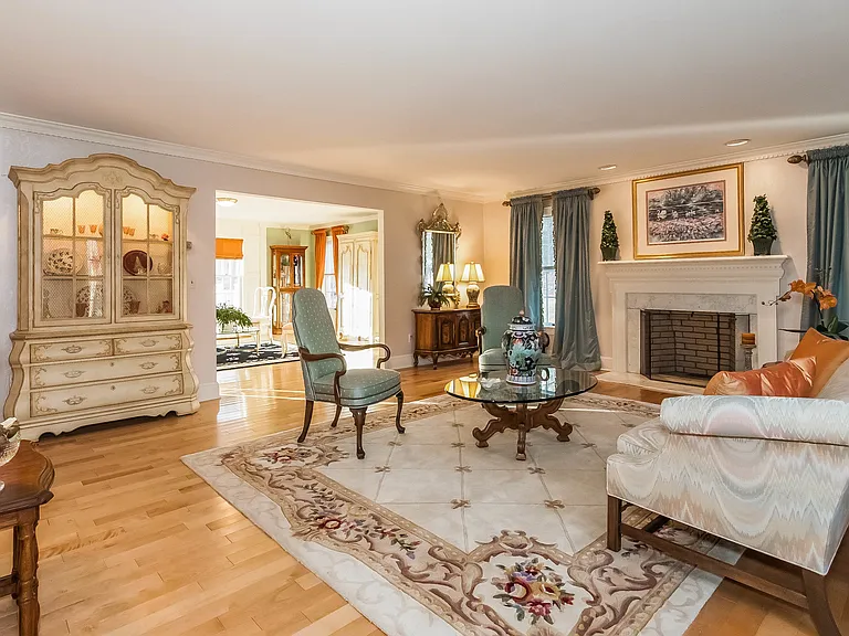 123 Randi Dr — Photo 40