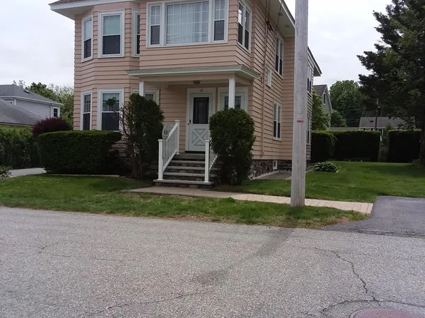10 Beacon Hill Blvd, North Andover, MA 01845