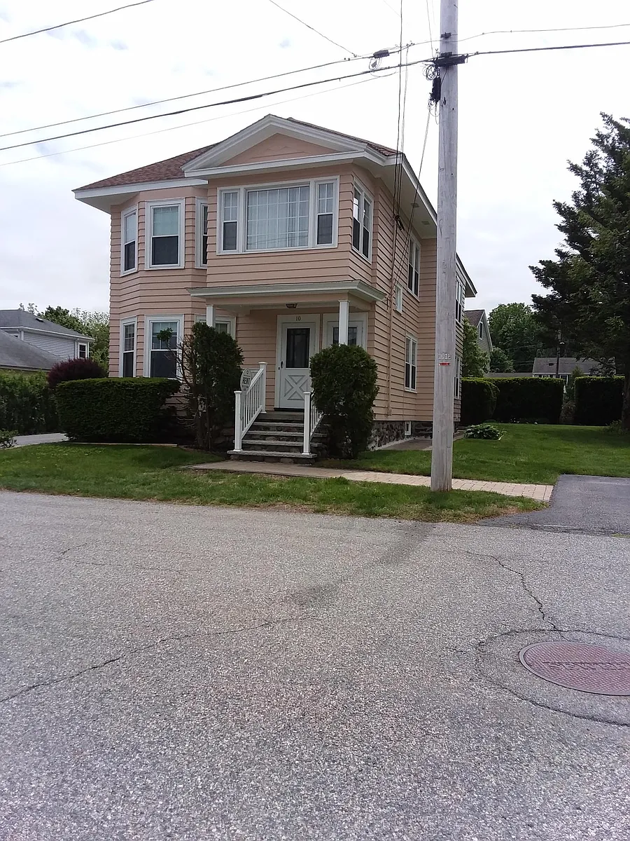 Building Photo - 10 Beacon Hill Blvd