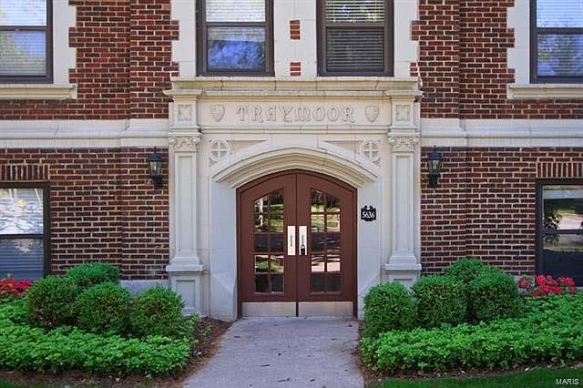 1st image of 5636 Waterman Blvd APT 42