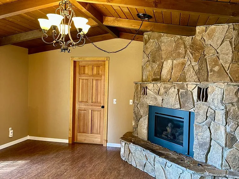 21700 Stud Ct — Photo 34