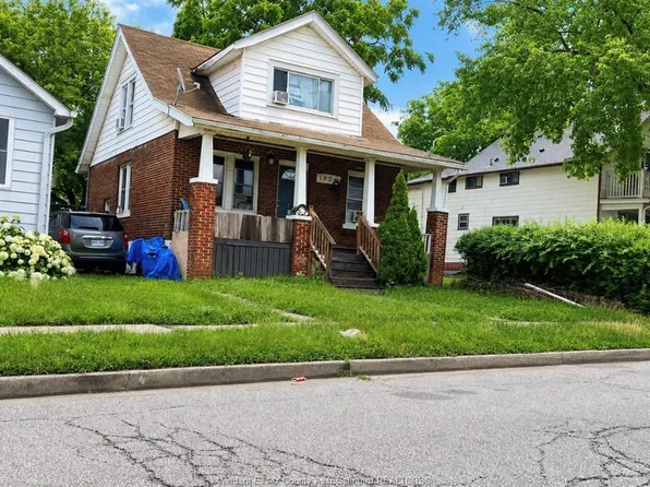 1026 Felix Ave, Windsor, ON N9C 3L5
