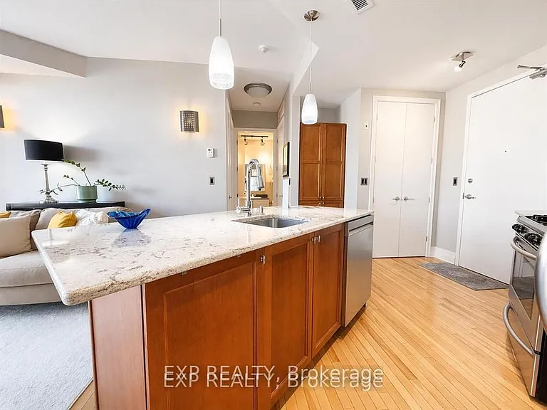 260 Besserer St #209 — Photo 10