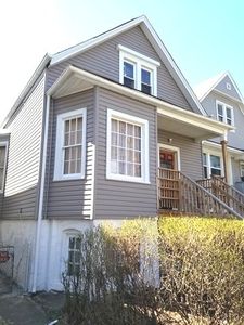 3703 W McLean Ave, Chicago, IL, 60647