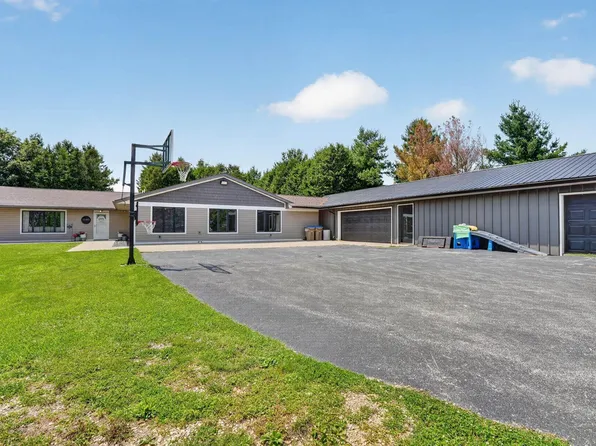 1140 300th St, Ryan, IA 52330