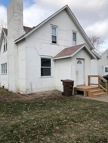 1819 Norwood St Photo 1