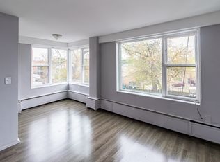 7846 S South Shore Dr #308, Chicago, IL 60649