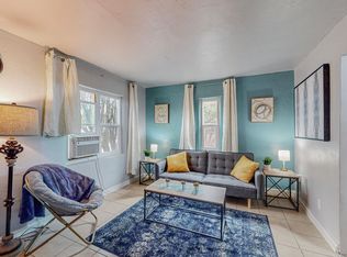 220 Hendrix Rd NW, Albuquerque, NM 87107