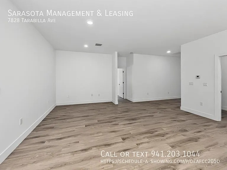 7828 Tarabilla Ave — Photo 3