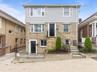 348 Union Ave #3, Cranston, RI 02920