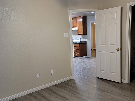 5th image of 217 E Craven Ave #A & B