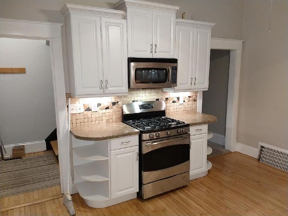 1st image of 1331A W Euclid Ave