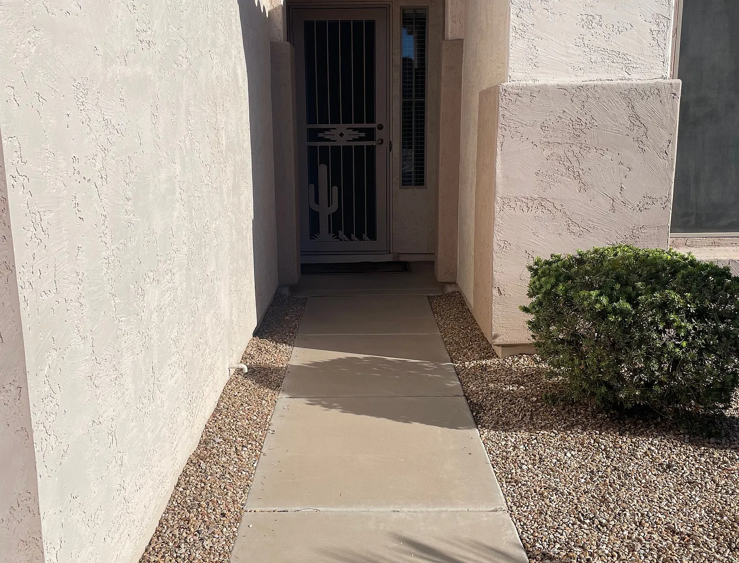 2 bed, 1100 sqft, $2,195 — Photo 3