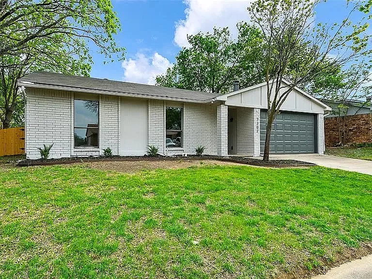 7302 Hedge Dr — Photo 7