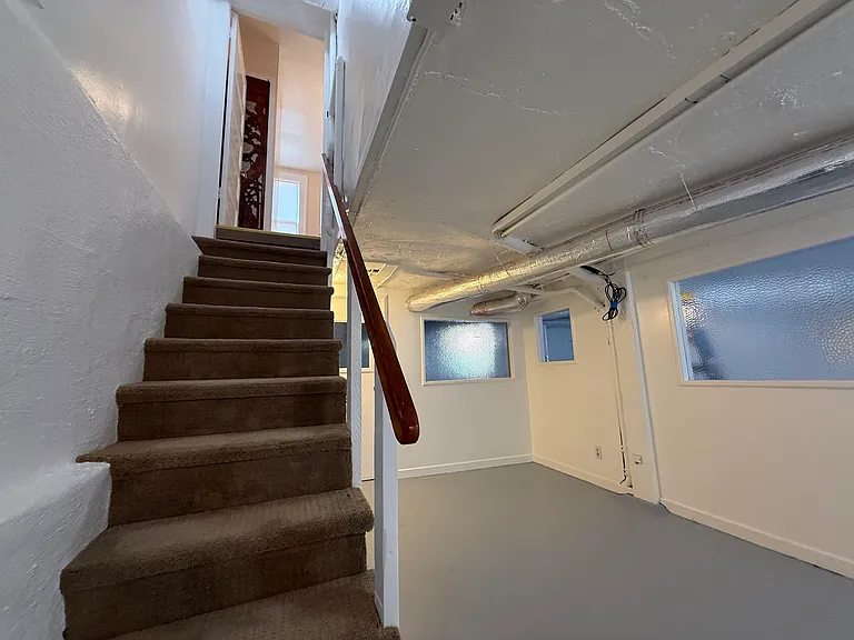 1714 Castro St — Photo 20