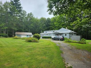 772 Morrill Pond Rd, Hartland, ME 04943