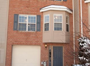 211 Hillvue Dr, Mars, PA