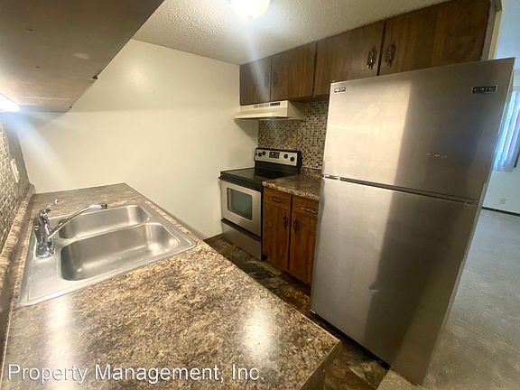 5th image of 341 S 27th St APT 9