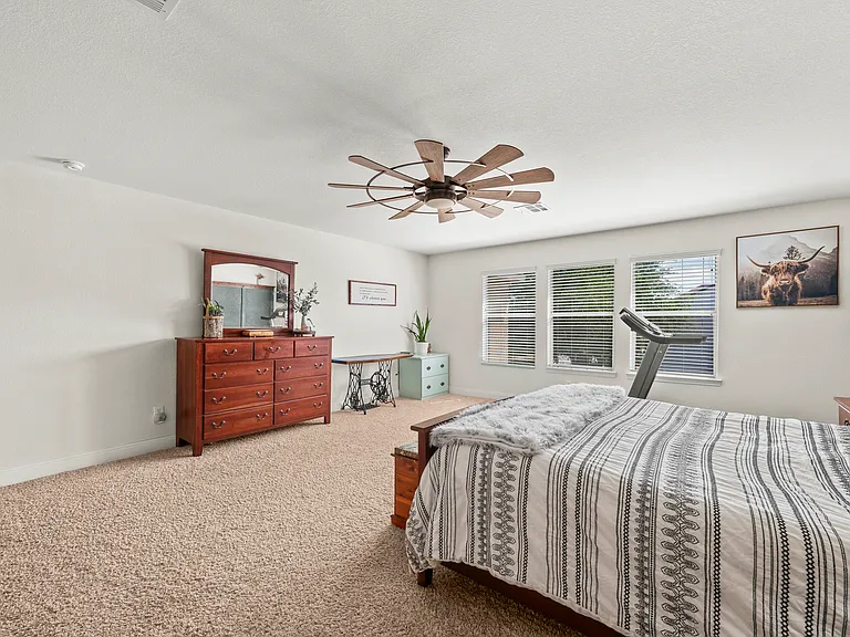 408 Fallen Leaf Ln — Photo 18