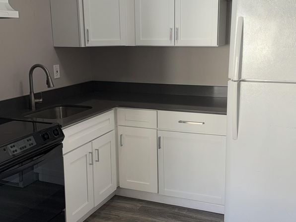 3 Bostwick Pl