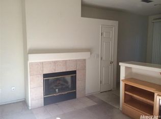 6869 Brook Falls Cir, Stockton, CA 95219