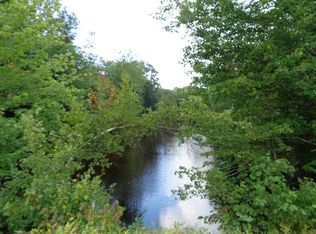 672 W Shore Rd, Bristol, NH 03222