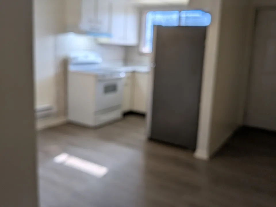 75 N Lyle Ave #5