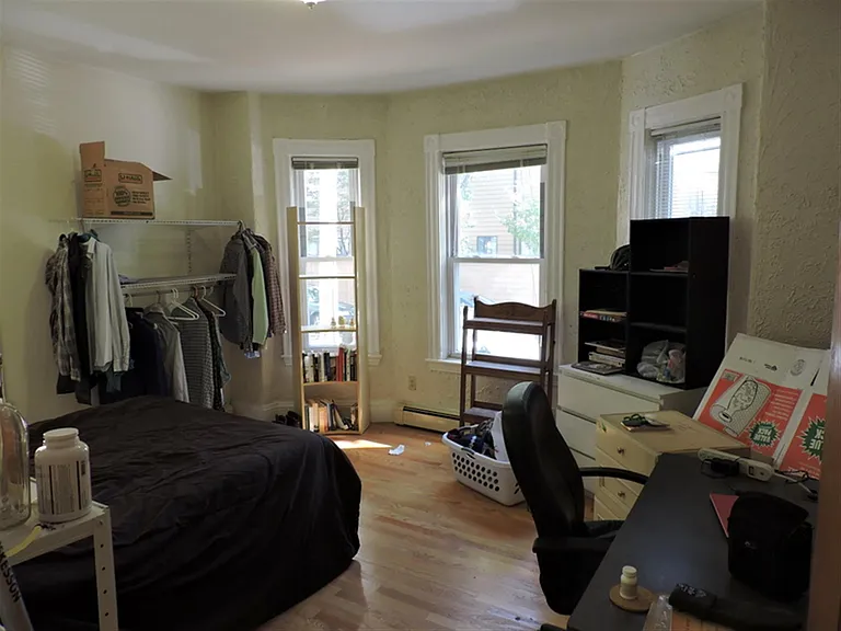 279 Pearl St #1 — Photo 1