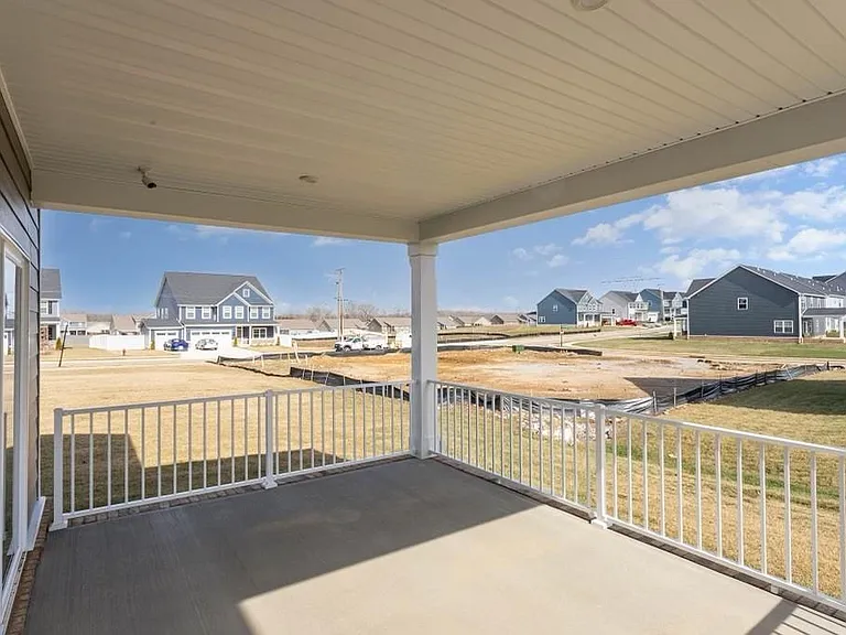 4003 Bluebell Ln — Photo 5