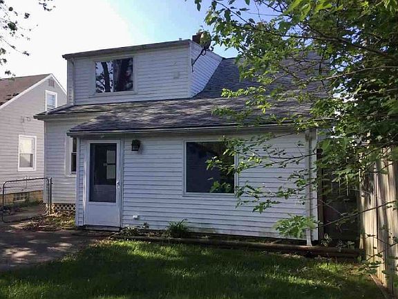 5th image of 3163 McKinley St