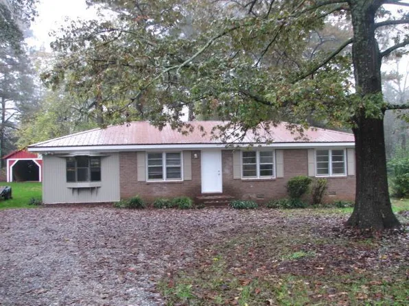 492 Briarwood Ln, Hull, GA 30646